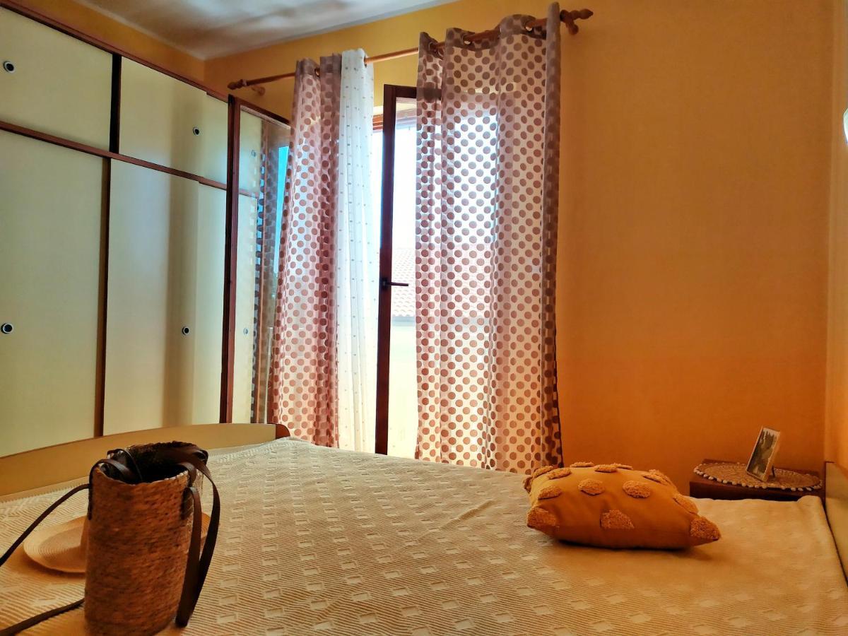 Cozy Apartments Danica Novalja With Terrace - First Floor Екстер'єр фото