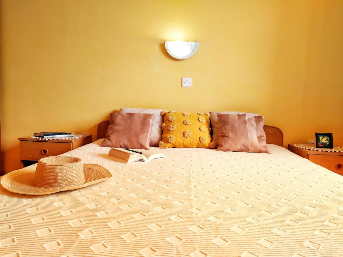 Cozy Apartments Danica Novalja With Terrace - First Floor Екстер'єр фото